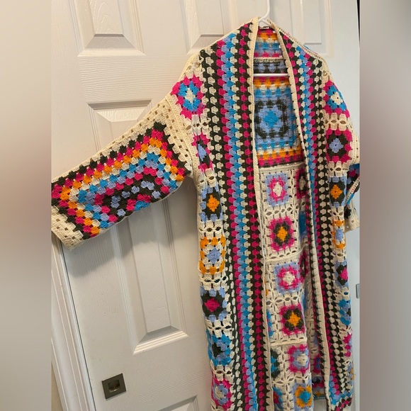 🕓 POL | Crochet Granny Square Duster Kimono Sleeve | Multi | OS - Picture 7 of 9